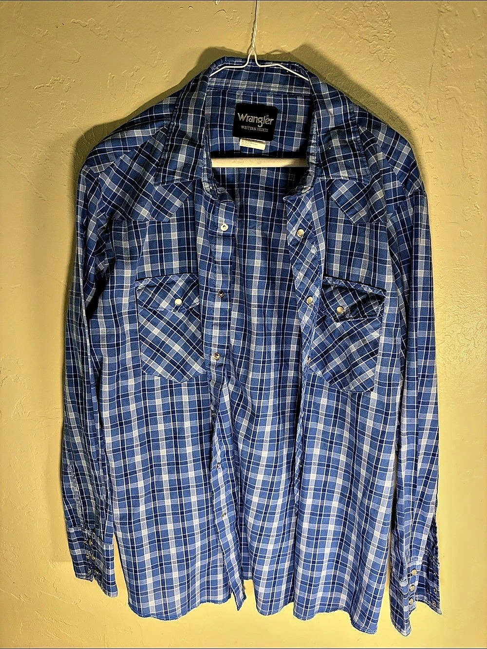 Wrangler Men's Blue Plaid Snap-Front Shirt